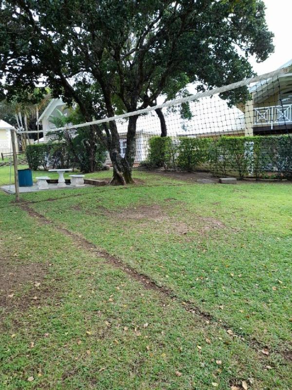 19 Montego Bay Caribbean Estate Leilighet Port Edward Eksteriør bilde